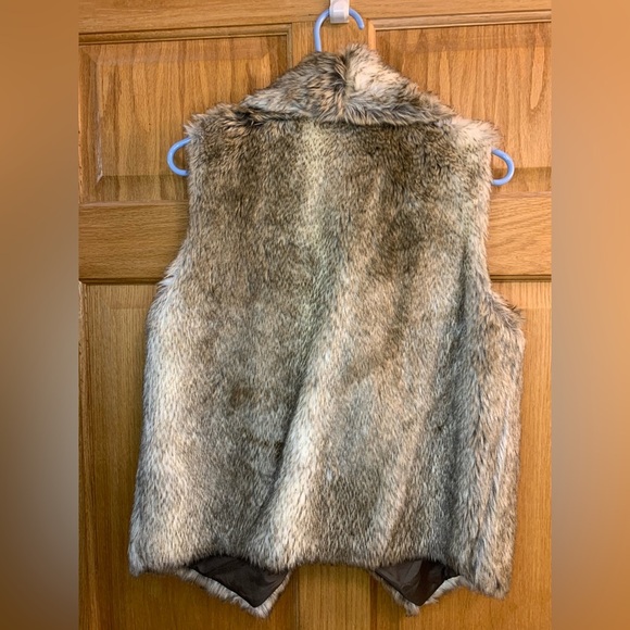 JACK BB DAKOTA Size M Brown Open Faux Fur Vest - Picture 4 of 4